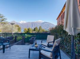 LakeView LakeComo 4Seasons, Terrace, 30m to Lake! by STAYHERE-LAKECOMO, hotel con campo de golf en Acquaseria