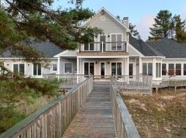 Chic Townhome on Lake Huron with Private Beach!, hotel in De Tour Village