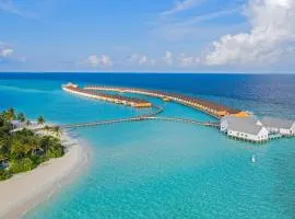 The Standard, Huruvalhi Maldives, resort in Raa Atoll