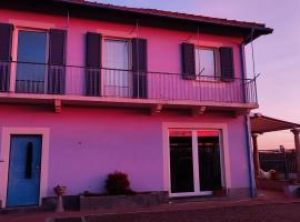 B&B Casa Lilla – hotel z parkingiem w mieście Costigliole Saluzzo