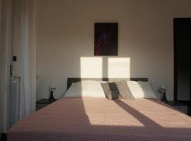Appartamento Solilo 3 km da Sestri Levante, hotel u gradu Kazarca Ligure