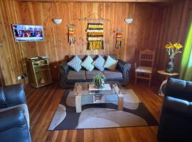 Departamento central amplio y cómodo para 6 pers., proprietate de vacanță aproape de plajă din Villarrica