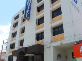 Hotel Fernando โรงแรมใกล้สนามบินนานาชาติอังเฮล อัลบิโน คอร์โซ - TGZในทักซ์ทลา กูทิเอเรซ