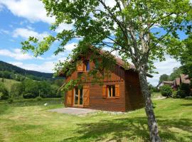 Lovely chalet in Vosges with shared pool, cottage in Zhezdi