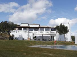 Hostal Restaurante Benalup Golf, hotel v destinaci Benalup Casas Viejas