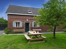 Semi-detached house, Lancheres, vacation rental in Lanchères