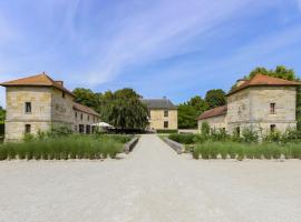 La Maison Forte, ξενοδοχείο σε Revigny-sur-Ornain