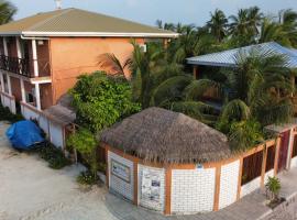 Shamar Guesthouse & Dive, strandhotel in Maamigili