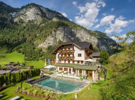 Natur- & Auszeithotel Hüttenwirt, hotell sihtkohas Hüttschlag