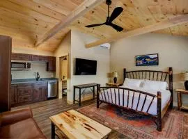 The Lodge by Sunapee Stays