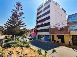 Hotel Residencial Los Tres Pinos, three-star hotel in Chiclayo