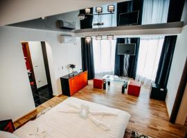 Pensiunea Jacqueline โรงแรมในทาร์กู จิอู