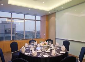 ホリディ イン グワンジュ、にある光州空港 - KWJの周辺ホテル