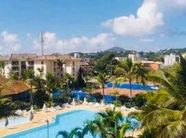 Apto Condomínio Wembley Tênis