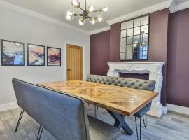 Luxury Spacious Pad with Games Room, hotel in Sheffield