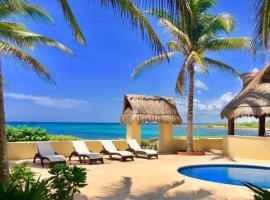 Villa Jaguar Beachfront Luxery 2b2bth SUPER LUX Pool jacuzzi, hytte i Mahahual