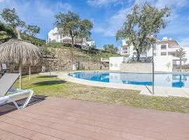 Modern 2 bedroom gelijkvloers-appartement m.tuin en zwembad