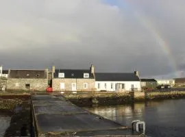 The Uyeasound Old Pier Cottage