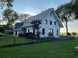 Boerderijkamer Zonlicht, hotel in Lutten