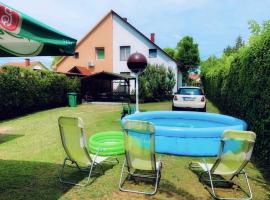 Holiday home in Szantod/Balaton 20220，桑托德的飯店