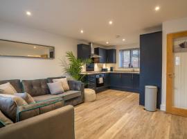 Mill Road Ground Floor Apartment, hotel cerca de Estación de tren Three Bridges, Crawley