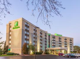 Holiday Inn Rockford, an IHG Hotel, hotel Rockfordban