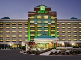 Holiday Inn & Suites Oakville at Bronte, an IHG Hotel、オークビルのホテル