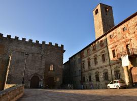CASA DI NONNA RINDA-Via del Castello n6, apartamento en Monte Santa Maria Tiberina