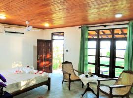 Sunflower Beach Resort, resort em Beruwala