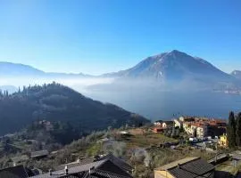 Casa Blu: refurbished, amazing view - Lake Como