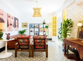 Genteel Home Romanilla