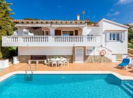 Villa Colors, vacation home in Alaior