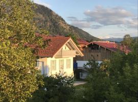 Haus Vincent, apartamento em Grassau