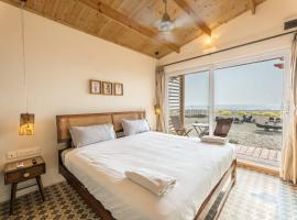 Morii by the sea - Morjim Beach, hotel i Morjim