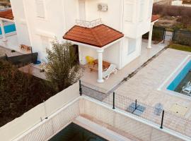 Love villa private pool, hotel en Belek