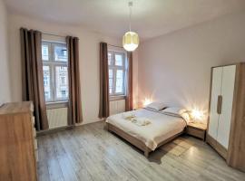 Apartament Seven, hotel near Legnica Cathedral, Legnica