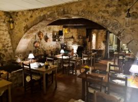 Auberge de Baudinard sur Verdon – hotel w mieście Baudinard