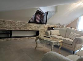 Residence Villa candida, hotel i Giardini Naxos