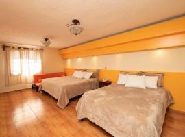 魅力大酒店，位于圣克里斯托瓦尔-德拉斯卡萨斯的酒店