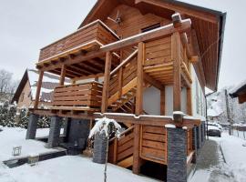 Apartmánový Dom Terchová, hotel with hot tubs in Terchová