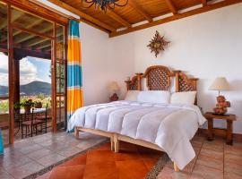 Eco Hotel Ixhi، فندق في باتزكوارو