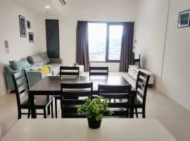 Dual Key 3BR at Macalister 218 Georgetown 32 WL