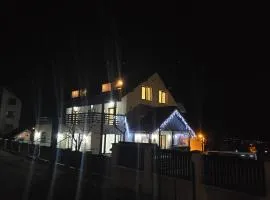 Casa Aryana, adults only