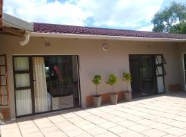 Genie's Nest Ooie 1, hotel near Zambezi Junction, Pretoria