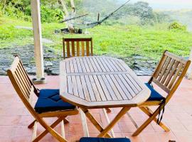 A&J Cottage, feriehus i Le Morne Rouge