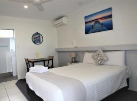 Charm City Motel, motel v destinaci Bundaberg