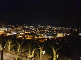 Appartement COSY et chaleureux, apartamento en Lons-le-Saunier