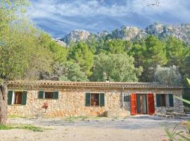 Beautiful Home In Estellencs With 3 Bedrooms, Jacuzzi And Wifi, cottage à Estellencs