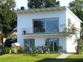 Ferienwohnungen direkt am See bei den Kaiserbädern