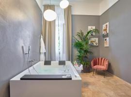 The Rif - Boutique Hotel, hotel with hot tubs in Pisa